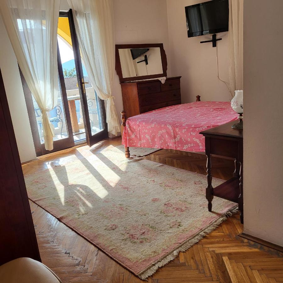 Studio Apartman Sa Pogledom Na More Meljine Exterior photo